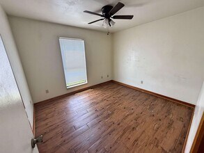 1855 N Tallowood Dr in Lake Charles, LA - Building Photo - Building Photo