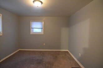 87 Clinton Ave in Cortland, NY - Building Photo - Building Photo