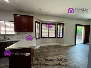 1562 Terry Lynn Ln in Concord, CA - Building Photo - Building Photo