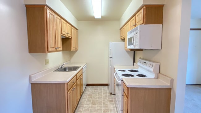 1949 Western Ave in Albany, NY - Building Photo - Building Photo