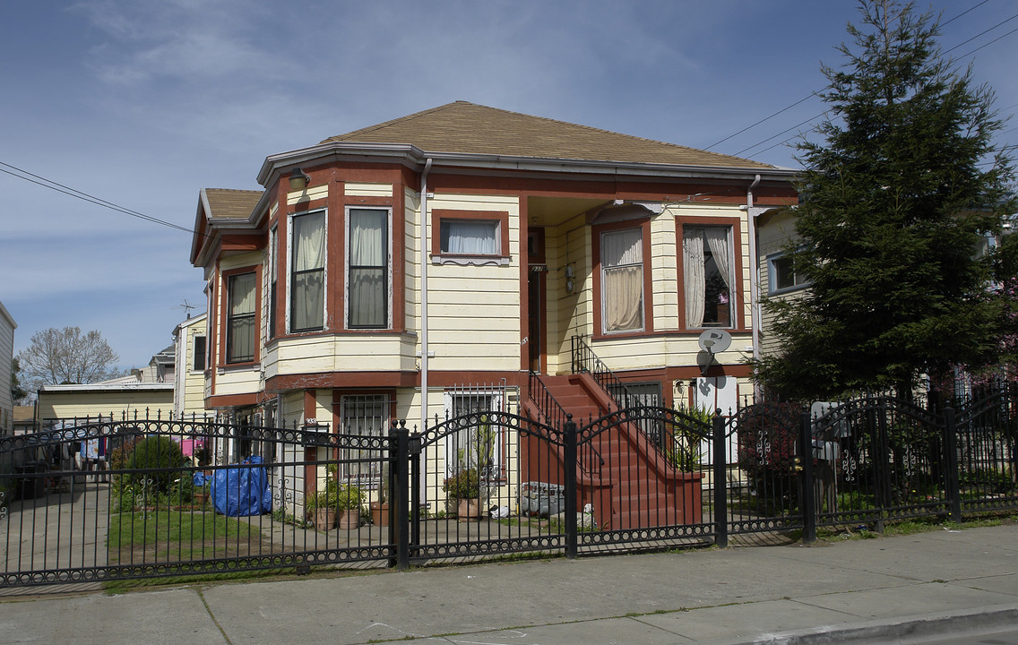 937 Willow St in Oakland, CA - Building Photo