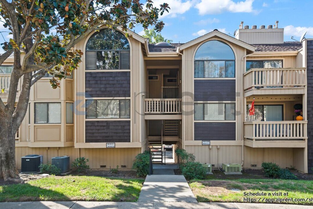 16931 Sorrel Way in Morgan Hill, CA - Building Photo