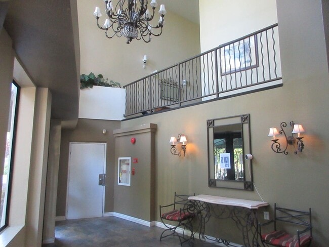 13030 Valleyheart Dr in Los Angeles, CA - Building Photo - Building Photo