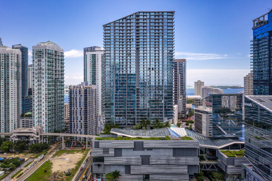 Rise Condo in Miami, FL - Building Photo