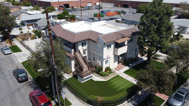 3419 Gregory Ave in Fullerton, CA - Foto de edificio - Building Photo