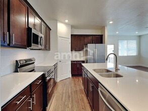 3371 S 2580 W in Syracuse, UT - Building Photo - Building Photo