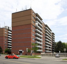 Dundas Gooch in Toronto, ON - Building Photo - Building Photo