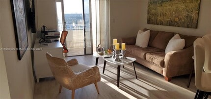 900 NE 18th Ave in Fort Lauderdale, FL - Building Photo - Building Photo