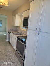 1442 John Anderson Dr in Ormond Beach, FL - Building Photo - Building Photo