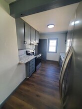 1542 N Pinecrest St in Wichita, KS - Building Photo - Building Photo