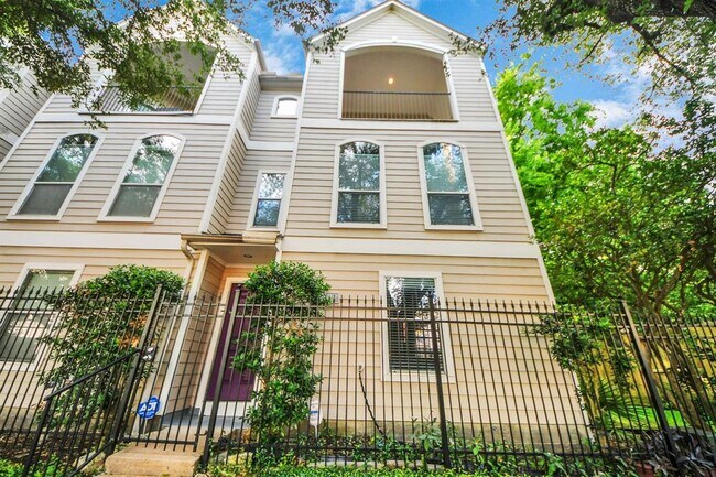 property at 1021 Joe Annie St
