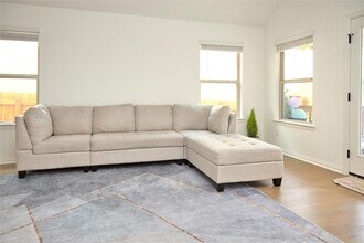 1209 Cole Ests Dr in Georgetown, TX - Building Photo - Building Photo