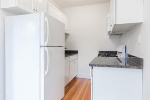 20 Langdon St, Unit 10 in Cambridge, MA - Building Photo - Building Photo