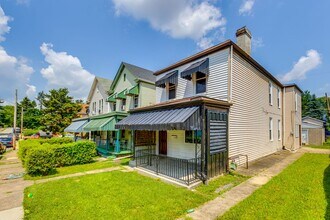119 Rochelle St in Pittsburgh, PA - Foto de edificio - Building Photo