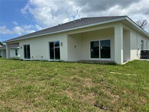 9417 Acco Ave in Englewood, FL - Building Photo - Building Photo