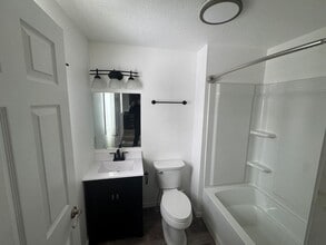 919 Conger St in Waterloo, IA - Building Photo - Building Photo