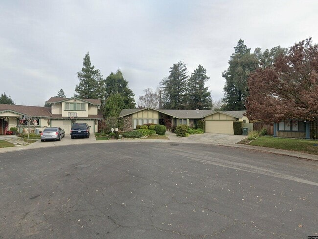 property at 3308 Chalfant Ct