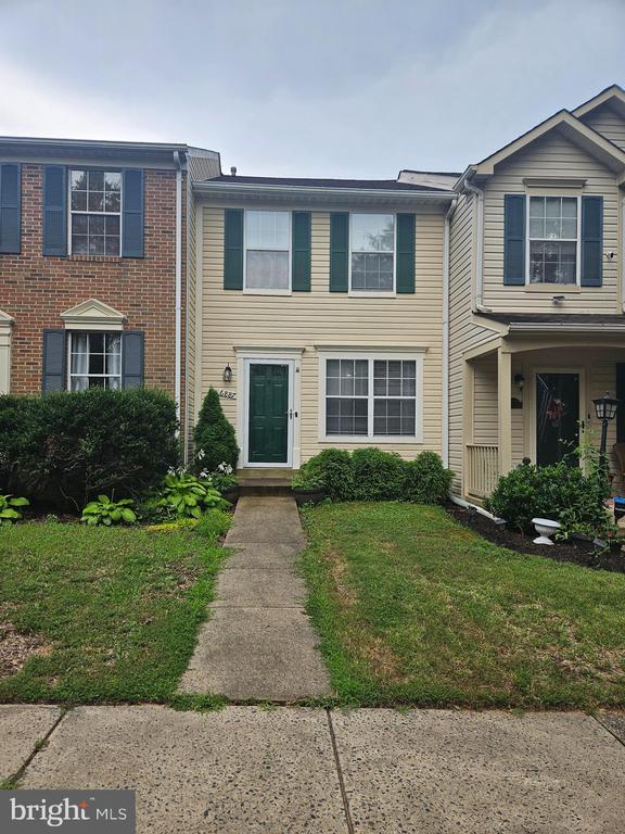 6887 Chasewood Cir in Centreville, VA - Building Photo - Building Photo