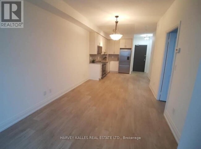 3600 Hwy 7 W in Vaughan, ON - Building Photo - Building Photo