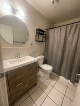 27646 Nugget Dr, Unit Canyon Country Condo #8 in Santa Clarita, CA - Building Photo - Building Photo