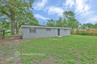 1736 Loyola Dr N in Jacksonville, FL - Building Photo - Building Photo