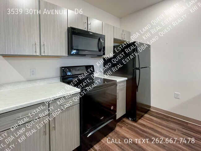 3539 30th Ave in Kenosha, WI - Building Photo - Building Photo