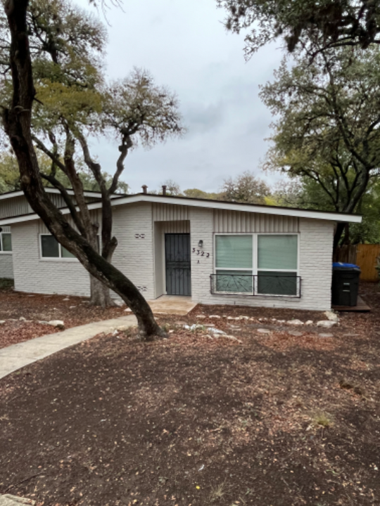 3322 Scenic Ln in San Antonio, TX - Building Photo