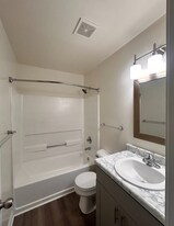 1251 Fords Pointe Cir in Savannah, GA - Building Photo