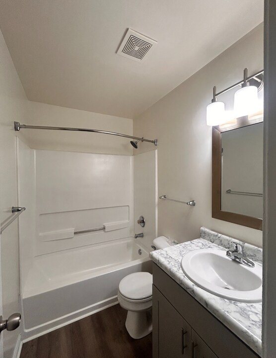 1251 Fords Pointe Cir in Savannah, GA - Building Photo