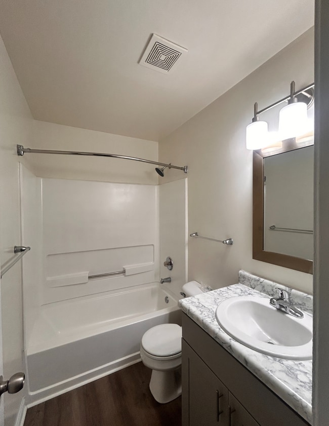 property at 1251 Fords Pointe Cir