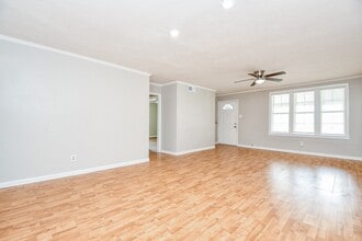 1907 Lafferty Rd in Pasadena, TX - Building Photo - Building Photo