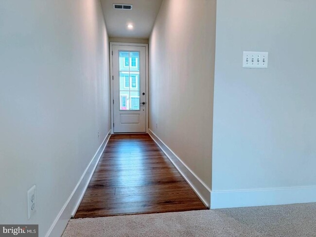 122 Galaxy Pl in Stephenson, VA - Building Photo - Building Photo