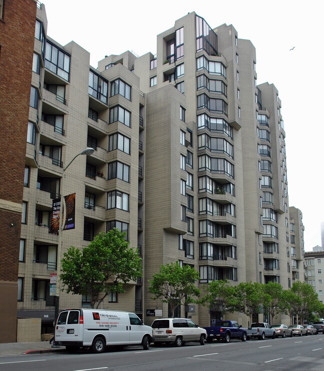 La Galleria in San Francisco, CA - Building Photo - Building Photo