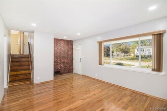 2240 Camel Dr in Sterling Heights, MI - Building Photo - Building Photo