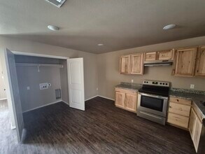 2408 N Ave O in Lubbock, TX - Building Photo - Building Photo