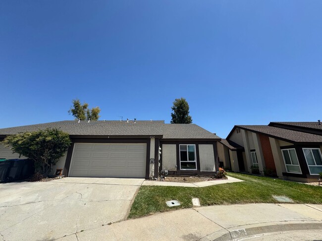 2362 Wyandote Ave
