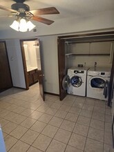 4122 Glendale Dr in Springfield, IL - Foto de edificio - Building Photo