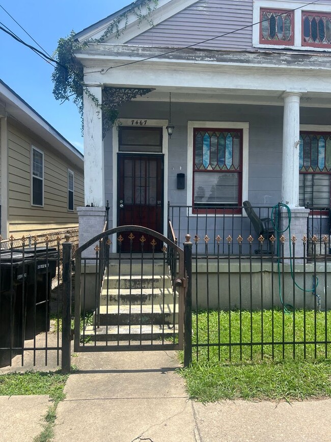 property at 7465-7467 Garfield St