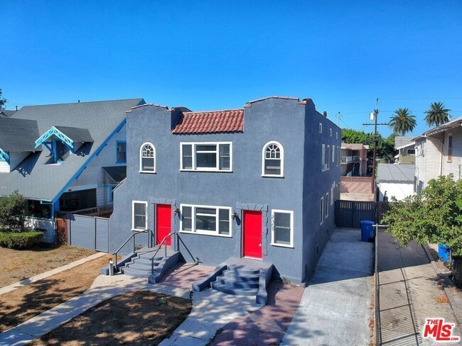 property at 2309 S Budlong Ave