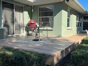 4108 4th Ave W in Palmetto, FL - Foto de edificio - Building Photo