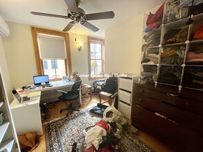 27 Phillips St, Unit 3 in Boston, MA - Building Photo - Building Photo
