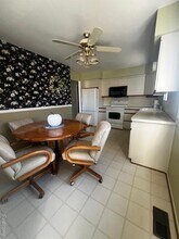 5918 N Lafayette St in Dearborn Heights, MI - Building Photo - Building Photo