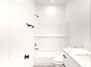 8614 Peachtree St in Houston, TX - Building Photo - Building Photo