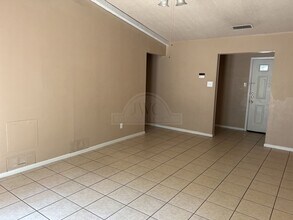 2404 Carnation Dr in Killeen, TX - Building Photo - Building Photo