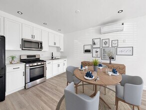 1273 Donatello St in Lancaster, CA - Building Photo - Building Photo