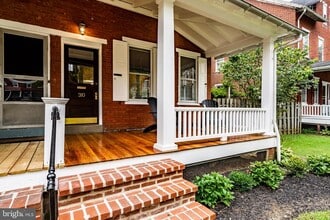 310 W Biddle St in West Chester, PA - Building Photo - Building Photo