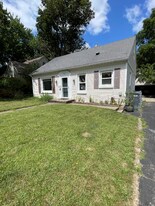 534 Parker Ave in Kalamazoo, MI - Building Photo