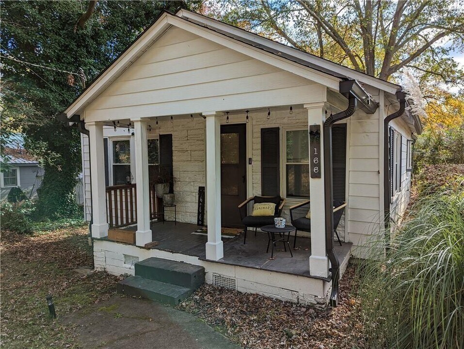 166 Hill St SE in Marietta, GA - Building Photo
