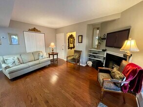 368 S Franklin Blvd in Tallahassee, FL - Building Photo - Building Photo