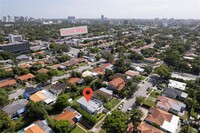 2140 SW 20th St in Miami, FL - Building Photo - Building Photo